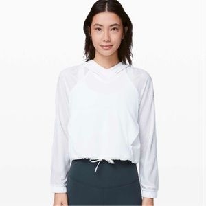 Lululemon Catch a Breeze Pullover